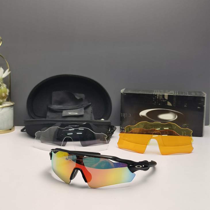Picture of Oakley Sunglasses _SKUfw66124503fw